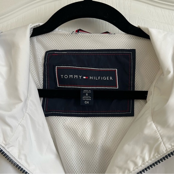 Tommy Hilfiger Rain Jacket - Picture 3 of 10